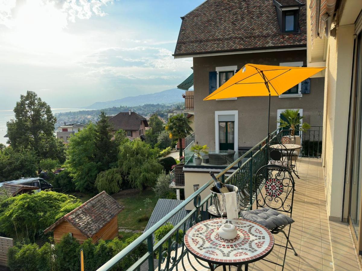 Villa Montreux Exteriör bild