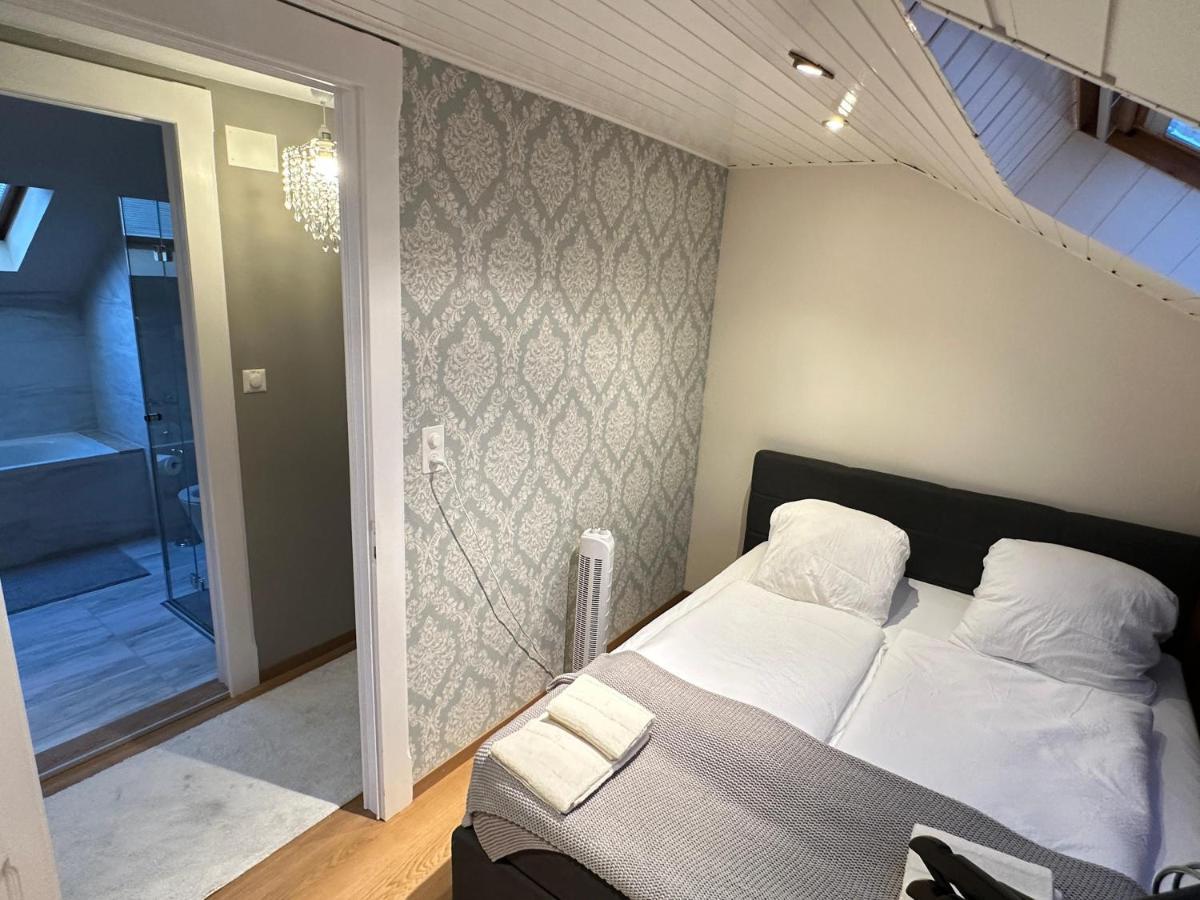 Villa Montreux Exteriör bild