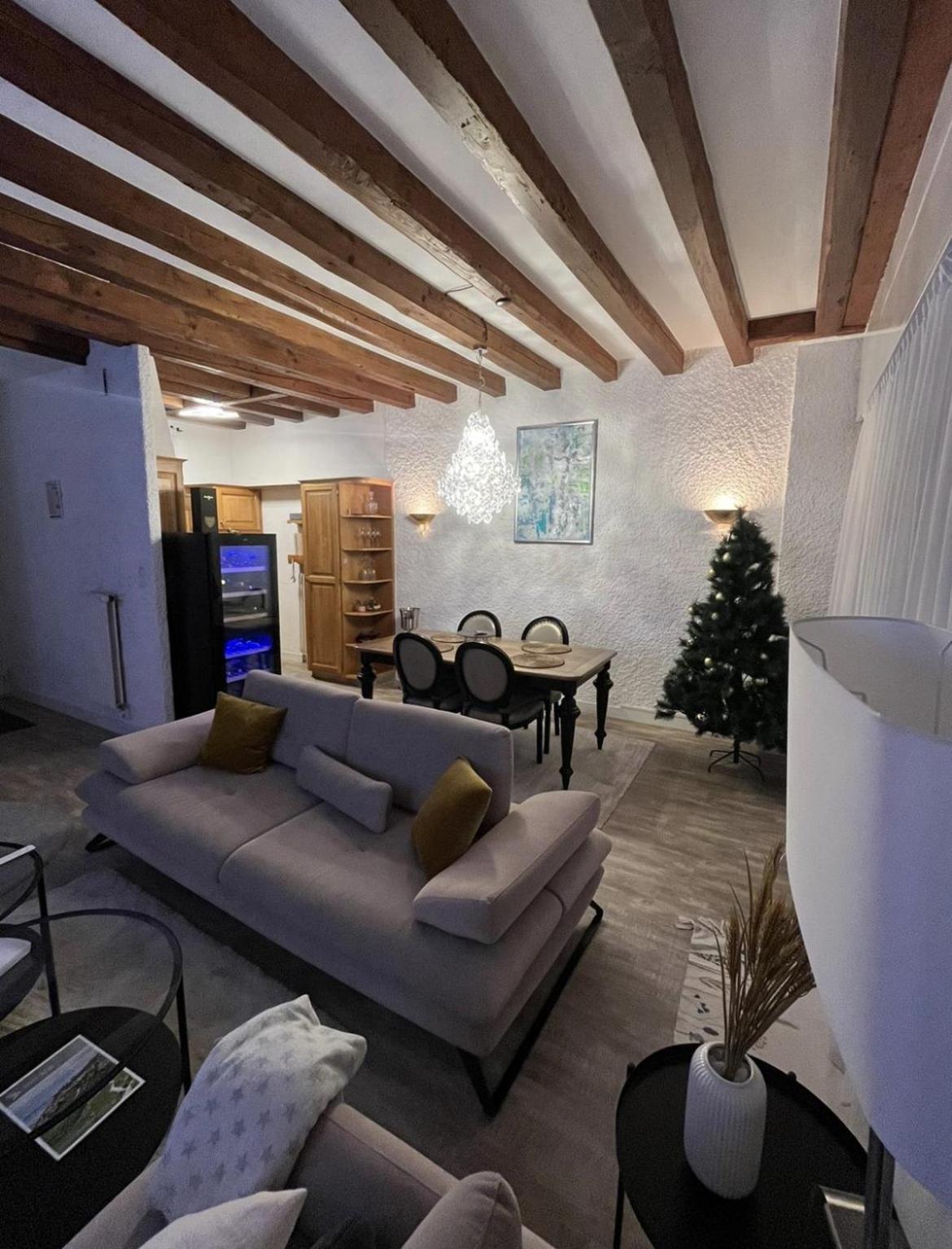 Villa Montreux Exteriör bild