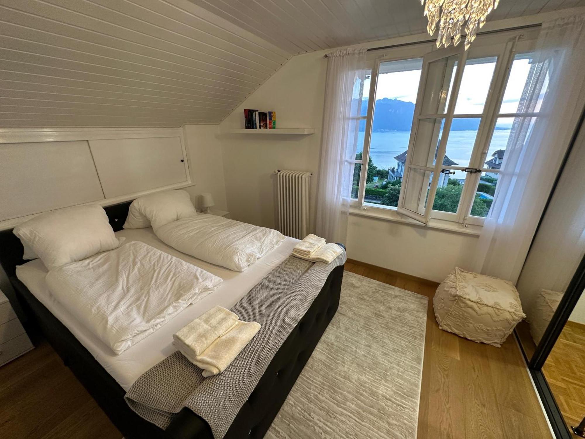 Villa Montreux Exteriör bild
